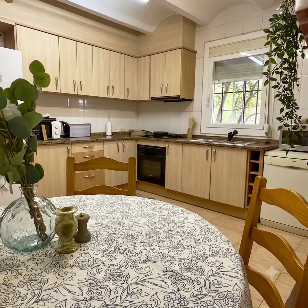 The farmhouse kitchen and dining nook